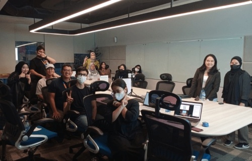 Qoala - Professional Communication